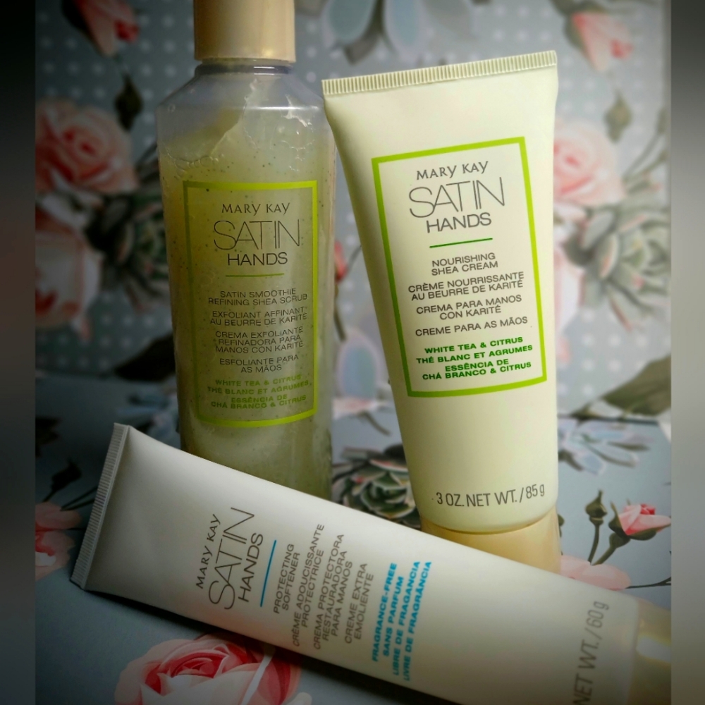 Satin Hands Pampering Set